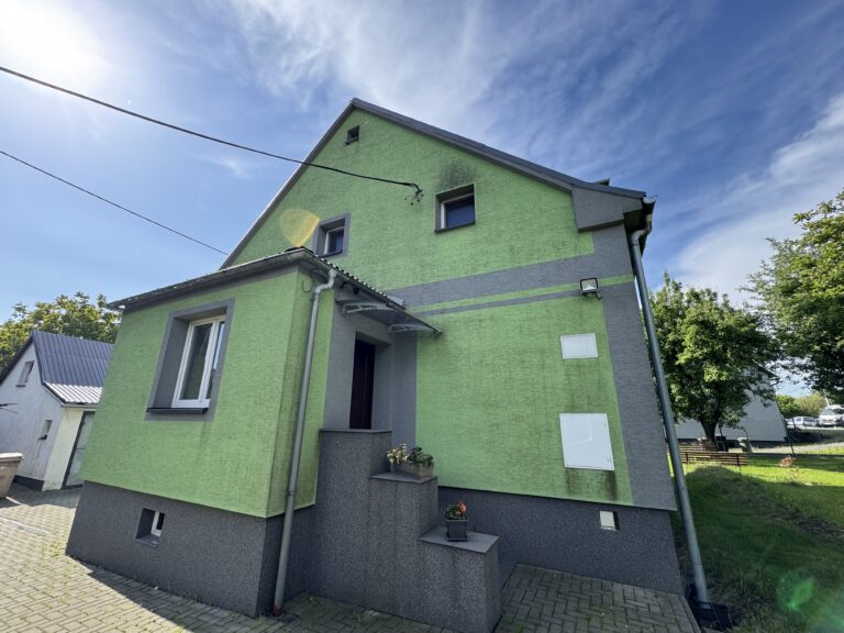 Čištění dlažby a fasády – Orlová