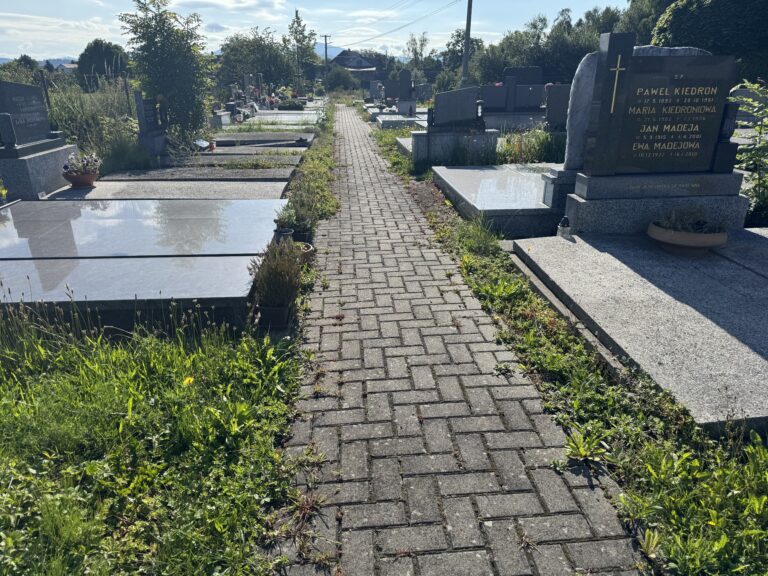 Čištění dlažby – Ropice