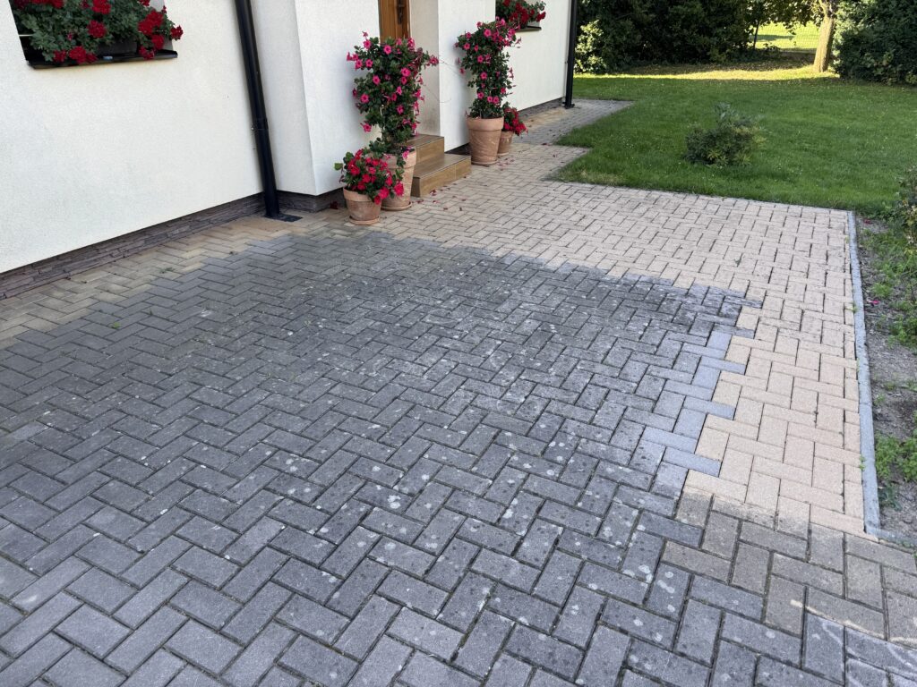 Čištění dlažby - Předtím